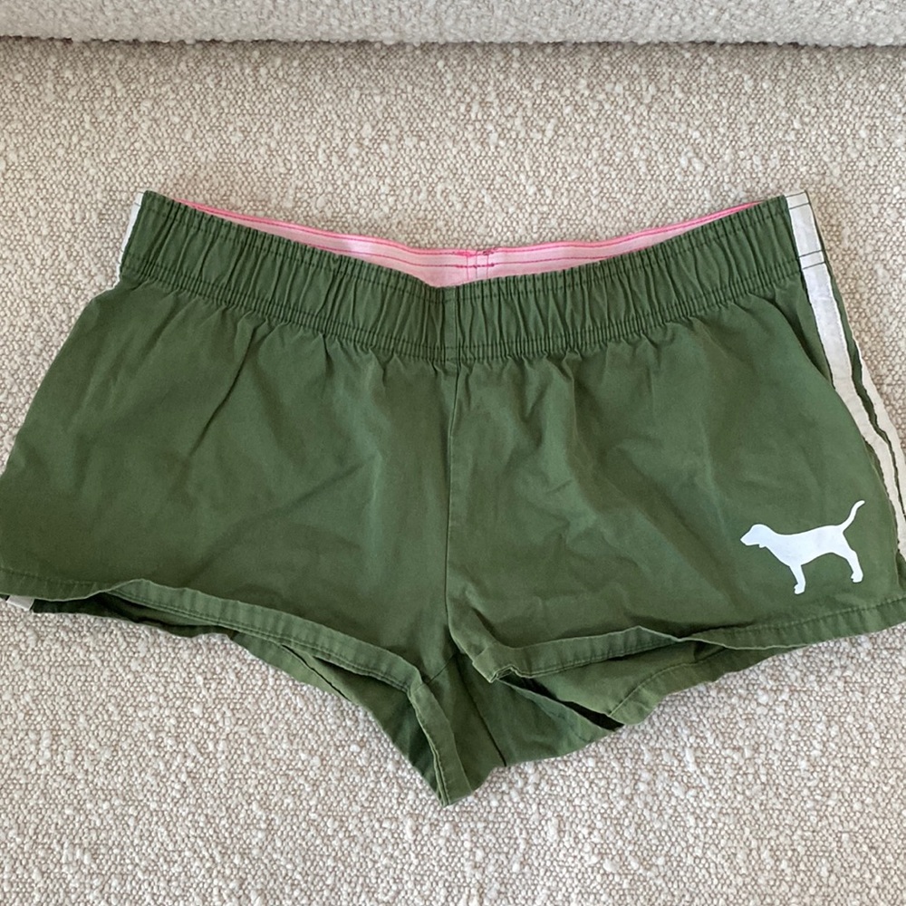 PINK green short shorts